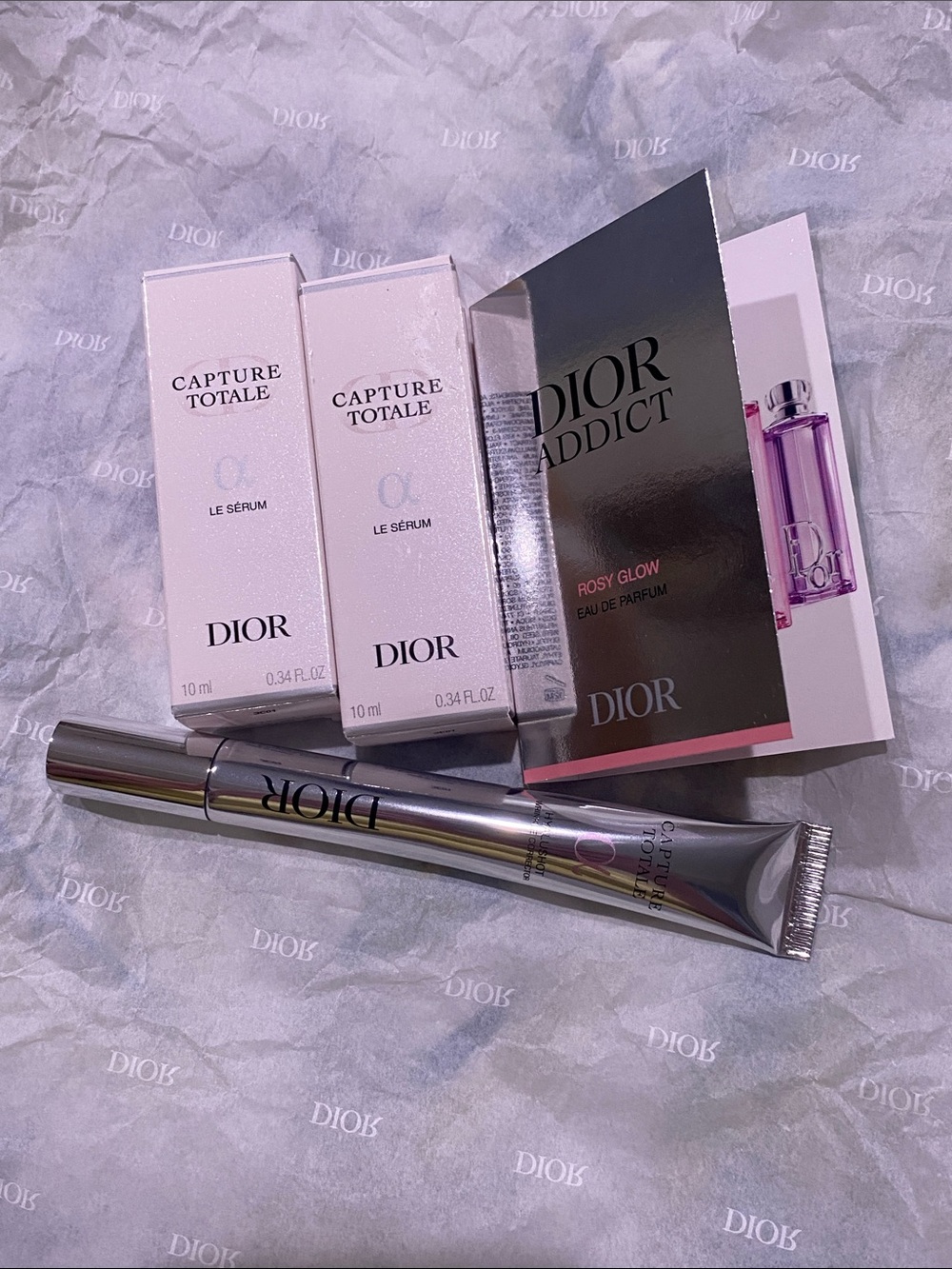 Dior Capture Totale HYALUSHOT & Le Sérum Glow Set